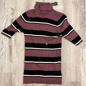 Express‎ Women’s Large Ribbed Striped Turtle Neck Short Sleeve Sweater
